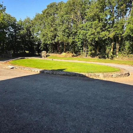 Lawnside Retreat Mullinavat